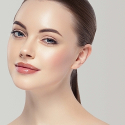 Glowing Skin at Any Age: Skin Whitening for Youthful Beauty